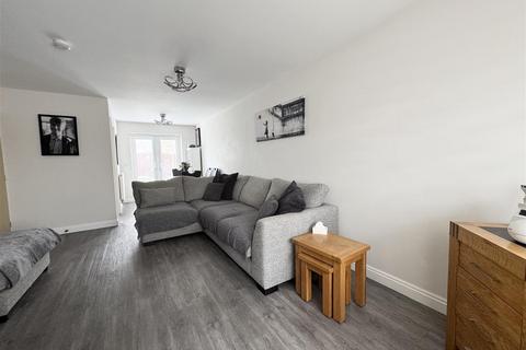 2 bedroom terraced house for sale, Clay Delf, Lower Cumberworth, HD8 8TN