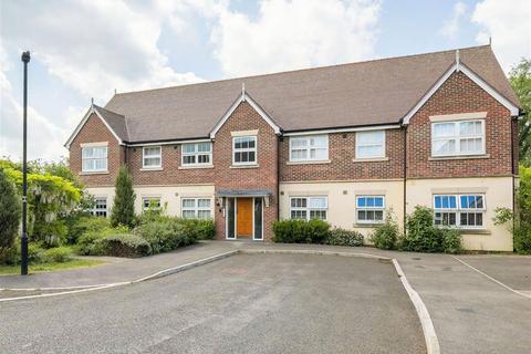 1 Crown Close, Pewsey, SN9 5FD