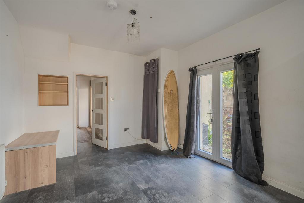 26 Sunnybank Rd-24.jpg