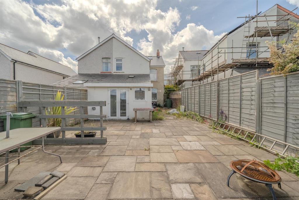 26 Sunnybank Rd-29.jpg