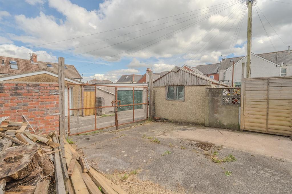 26 Sunnybank Rd-31.jpg