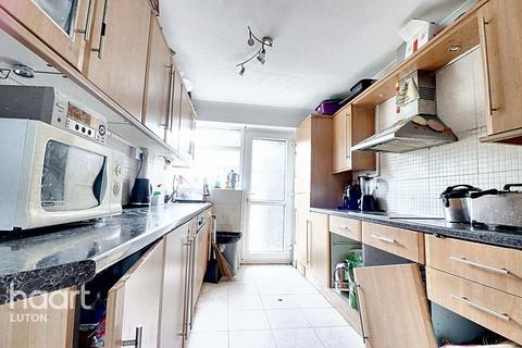 undefined, Southdrift Way, Luton