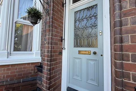 4 bedroom terraced house for sale, Lansdowne Road, Aylestone LE2