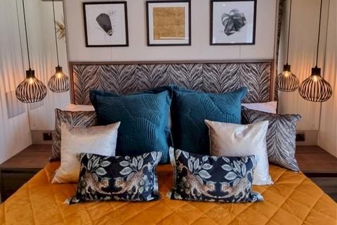 undefined, The Red Kite  Woodlands Lodge Retreat, New Quay SA45