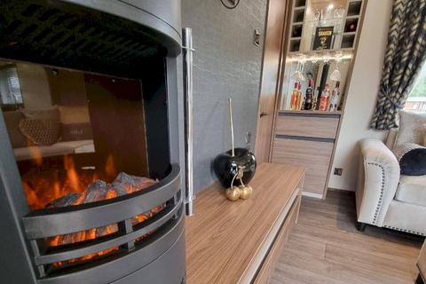 undefined, The Red Kite  Woodlands Lodge Retreat, New Quay SA45