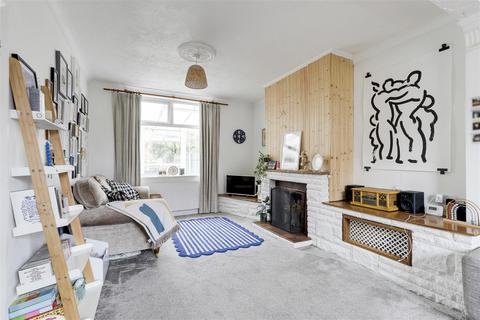 4 Acton Road, Arnold, Nottingham, NG5 7AD