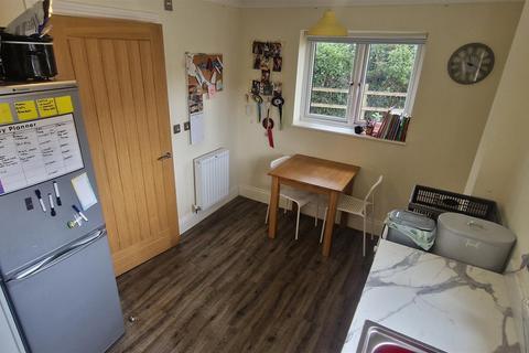 2 bedroom house for sale, Gloucester Road, Stonehouse GL10