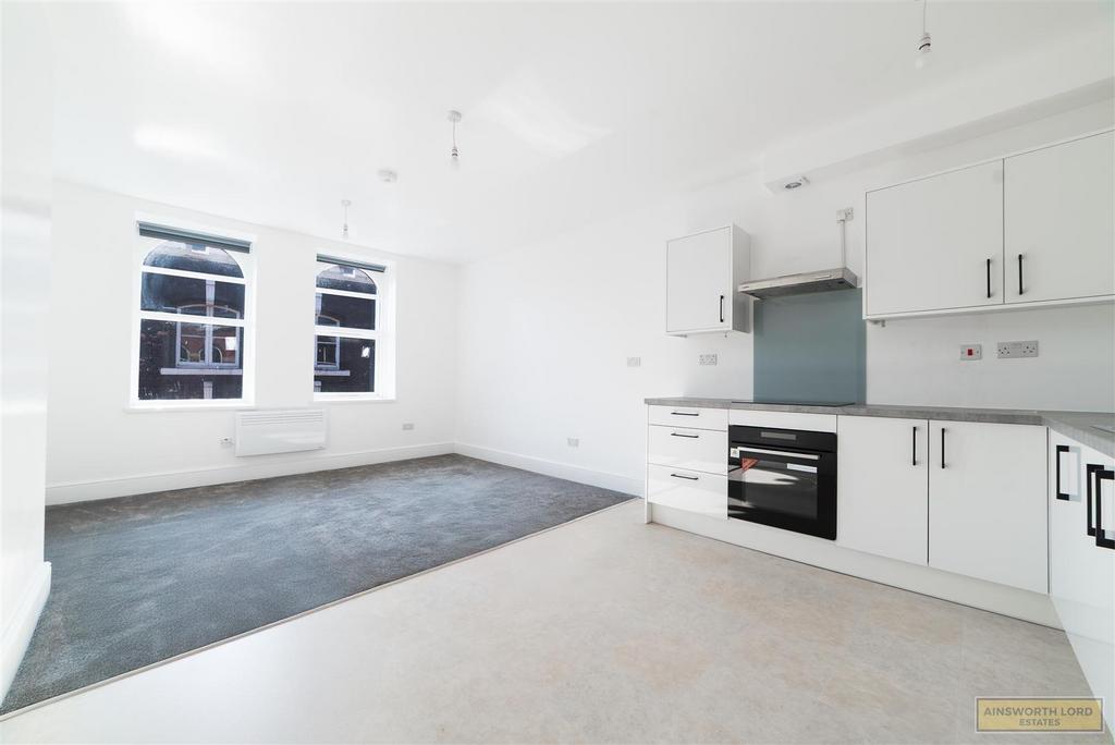 Kitchen/living room