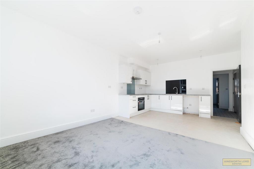 Kitchen/living room