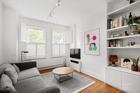3 bedroom terraced house for sale, Lymington Avenue, London, N22