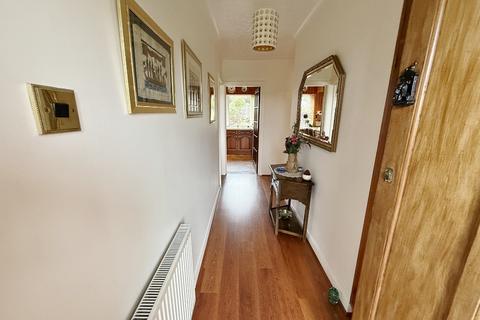 3 bedroom bungalow for sale, Trosserch Rd, Llangennech