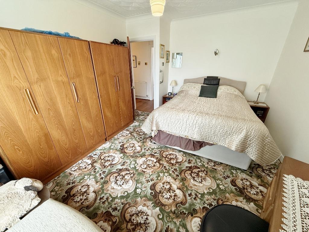 Extra image 12