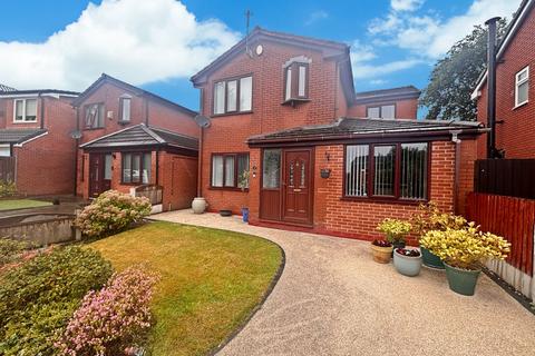 4 bedroom detached house for sale, Pewfist Green, Westhoughton, BL5