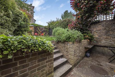9 Sunnyside, London, SE6 4UR