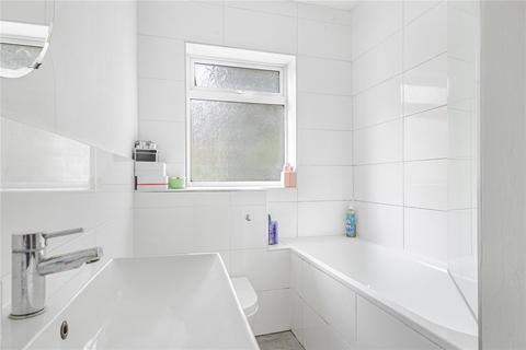 9 Sunnyside, London, SE6 4UR
