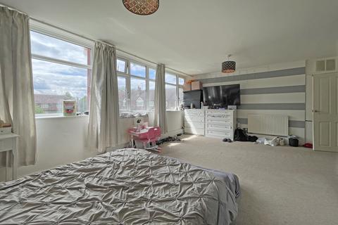 undefined, Kingston Road, Ewell Village, Surrey, KT17