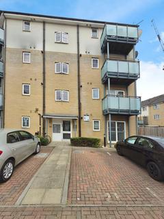 1 bedroom flat for sale, Harman Rise, London IG3