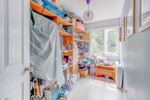 26 Aldington Close, Redditch, B98 7NE