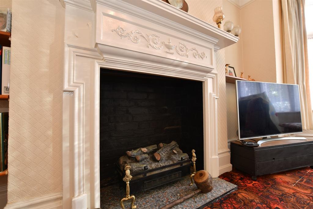 Internal Feature