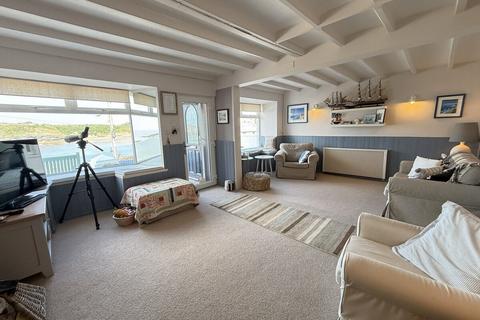 3 bedroom end of terrace house for sale, Sea View Street, Cemaes Bay, Anglesey, LL67