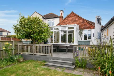 undefined, Thorpedene Gardens, Shoeburyness, Essex, SS3