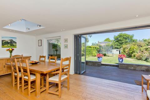 36 Blackie Road, Edinburgh, EH6 7ND