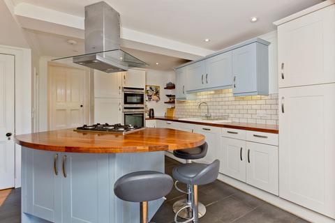 36 Blackie Road, Edinburgh, EH6 7ND