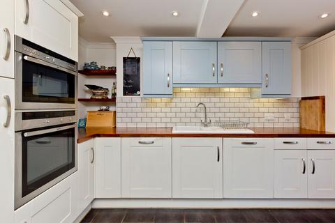 36 Blackie Road, Edinburgh, EH6 7ND