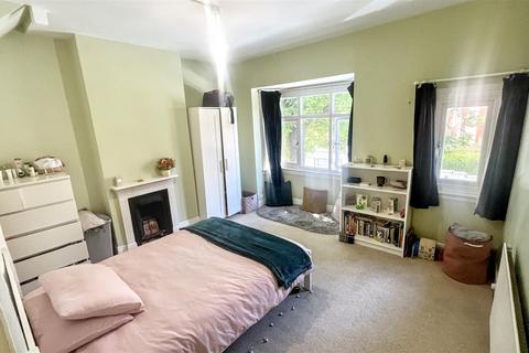 4 bedroom terraced house for sale, Hill Crest Road, Birmingham B13