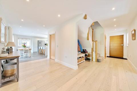 undefined, The Street, West Horsley, KT24