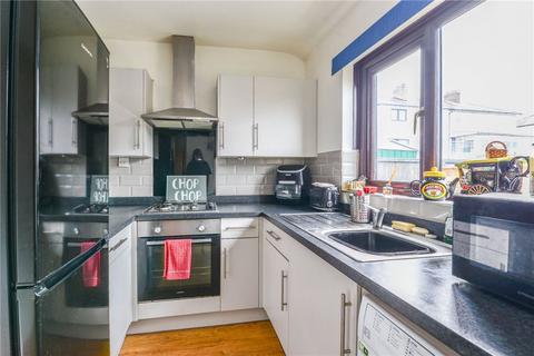 17 Broadway, Bingley, BD16 4QA
