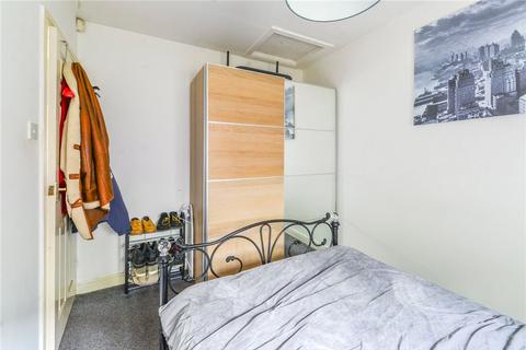 17 Broadway, Bingley, BD16 4QA