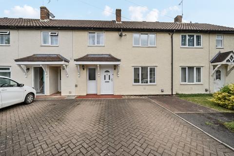 45 Britannia Crescent, Lyneham, Chippenham, SN15 4AW