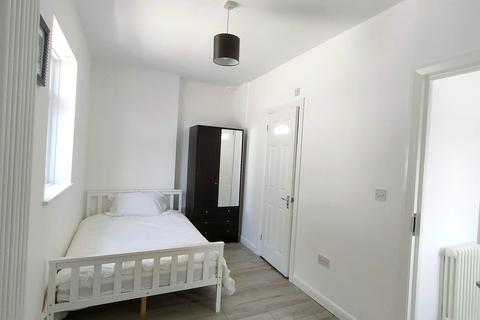 undefined, Charlton Lane, London SE7