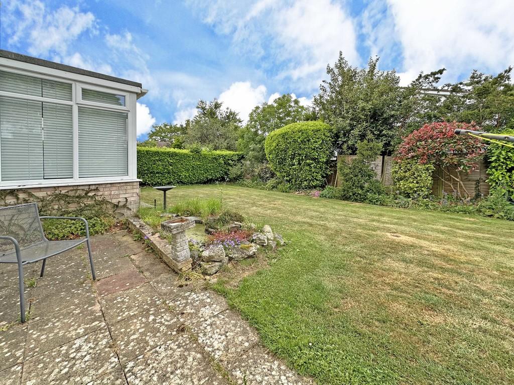 2 Garden b