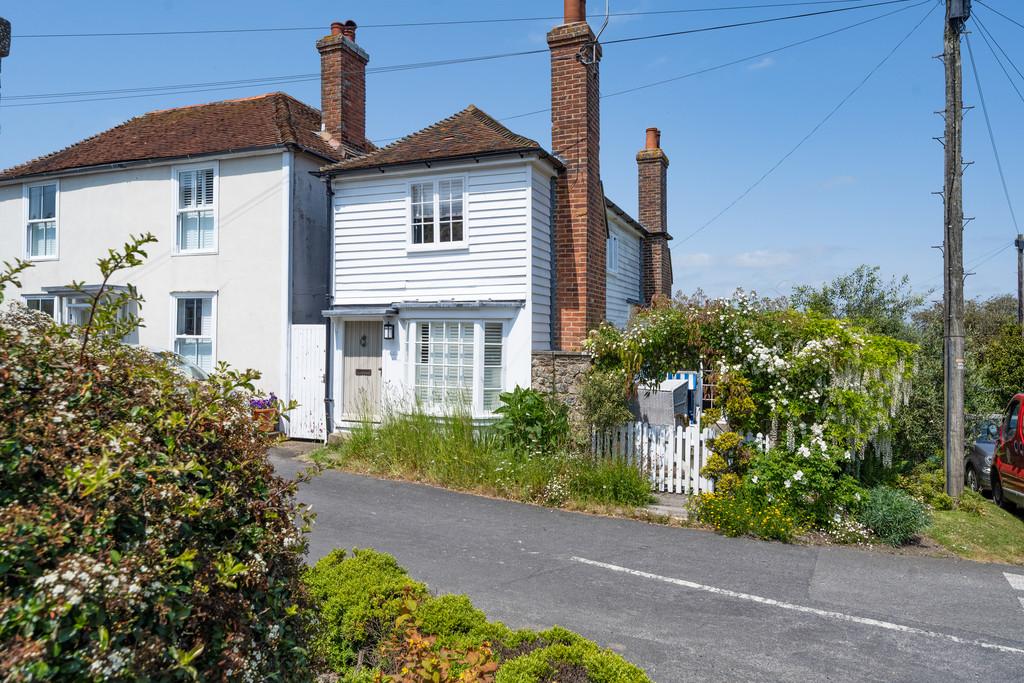 Mulberry Cottage TN36 (1)