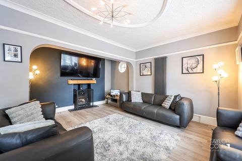 4 bedroom detached house for sale, Comberford Road, Tamworth
