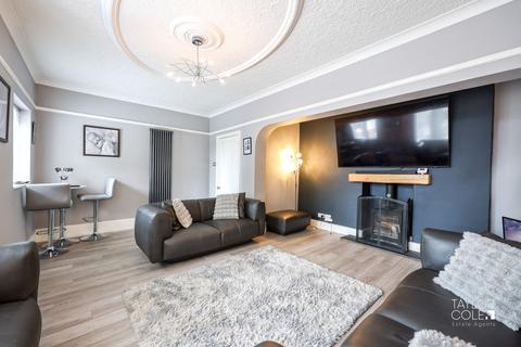 4 bedroom detached house for sale, Comberford Road, Tamworth