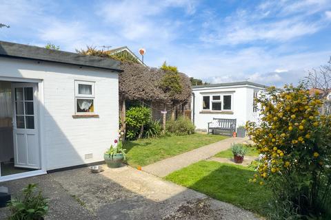5 bedroom detached house for sale, Elmer Road, Bognor Regis