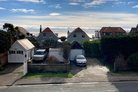 5 bedroom detached house for sale, Elmer Road, Bognor Regis