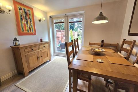 1 Barrhill Close, Birmingham, B43 6LS
