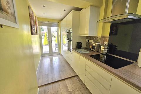 1 Barrhill Close, Birmingham, B43 6LS