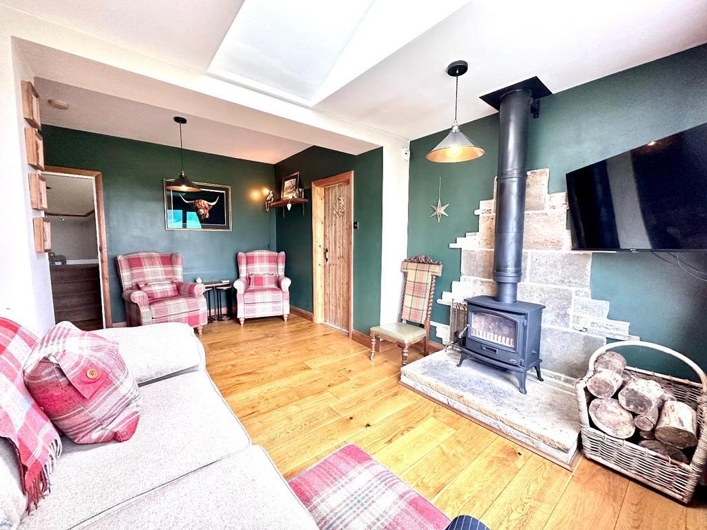 Extended lounge