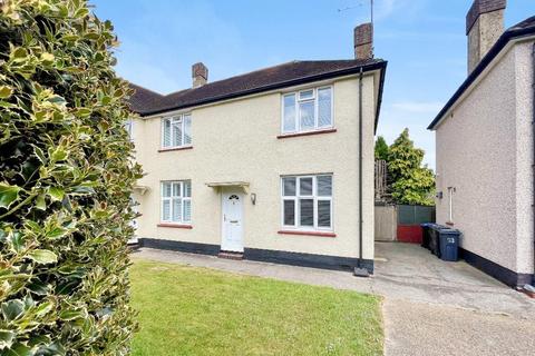 131 Limpsfield Road, South Croydon, CR2 9LG