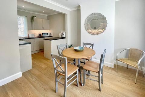 131 Limpsfield Road, South Croydon, CR2 9LG