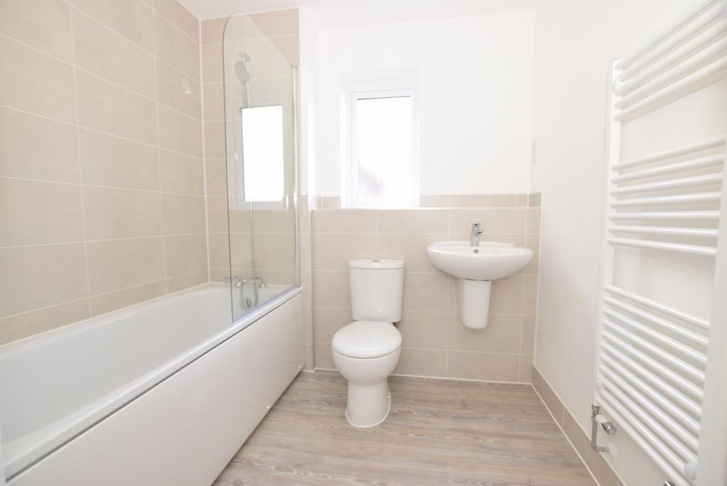 Main bathroom
