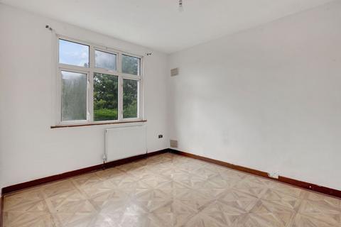 undefined, Rochester Drive, Westcliff-on-Sea