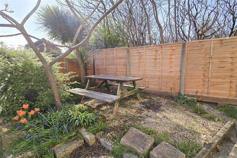 2 Dursley Road, Trowbridge, BA14 0NN