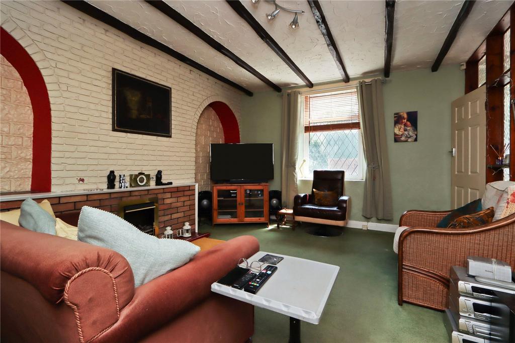 Living Room Pic 1