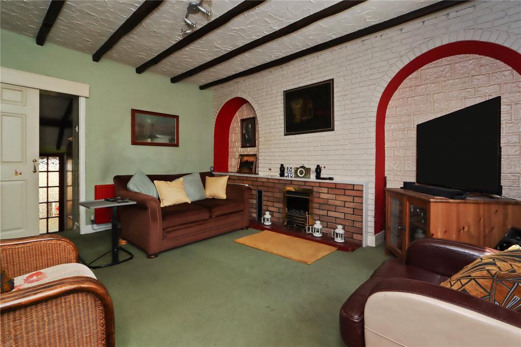 Living Room Pic 2